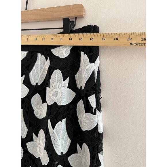 Ming Wang Openwork Floral Lace Monochrome Skirt Set Elegant Old Money S/M - Picture 8 of 12